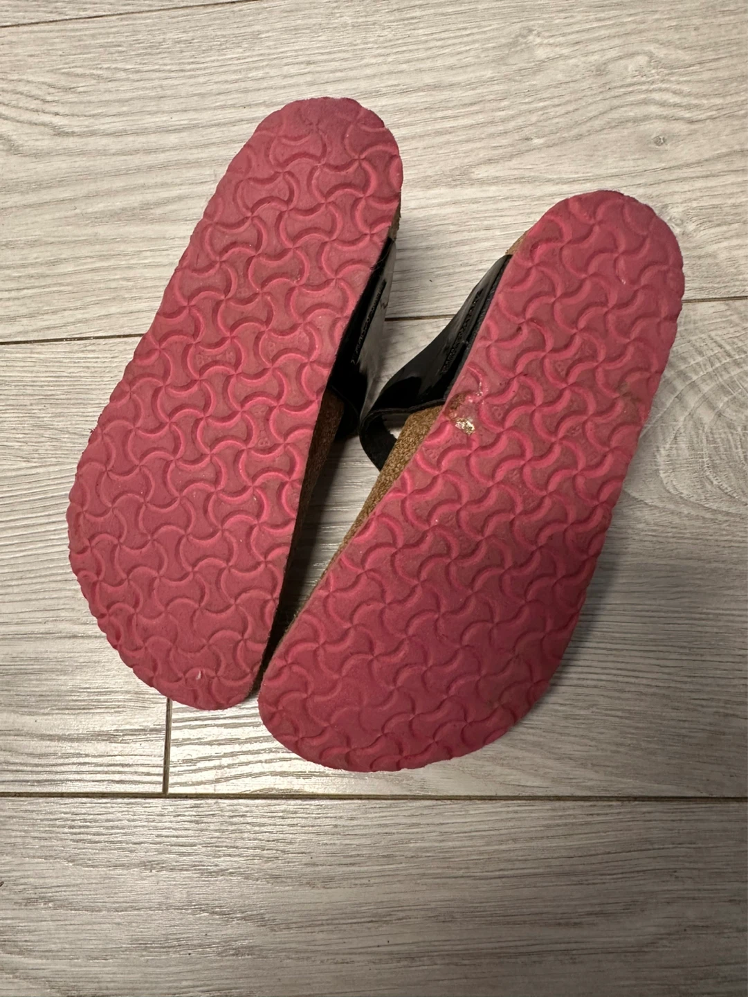 Birkenstock Gizeh Sandals - photo 3