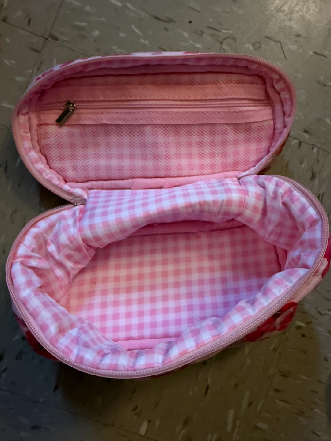 Velvet Caviar Pink Floral Makeup Bag - photo 3