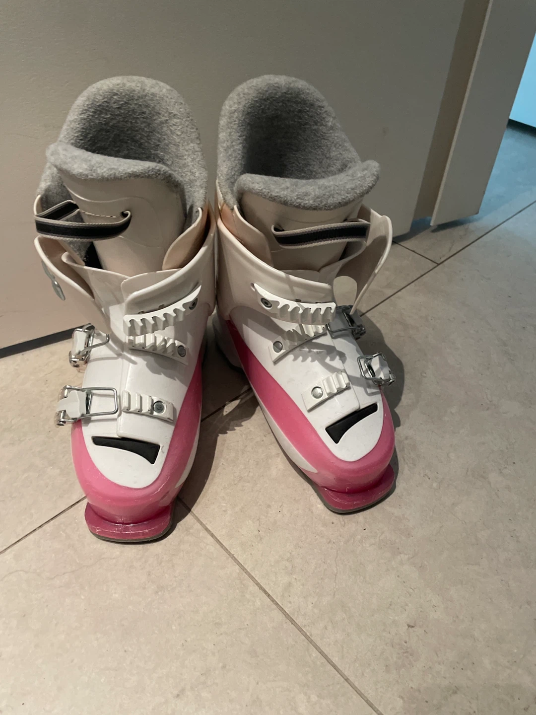 Rossignol Girl Ski Boots - Size 21.5