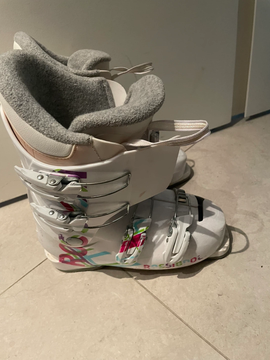 Rossignol White Ski Boots