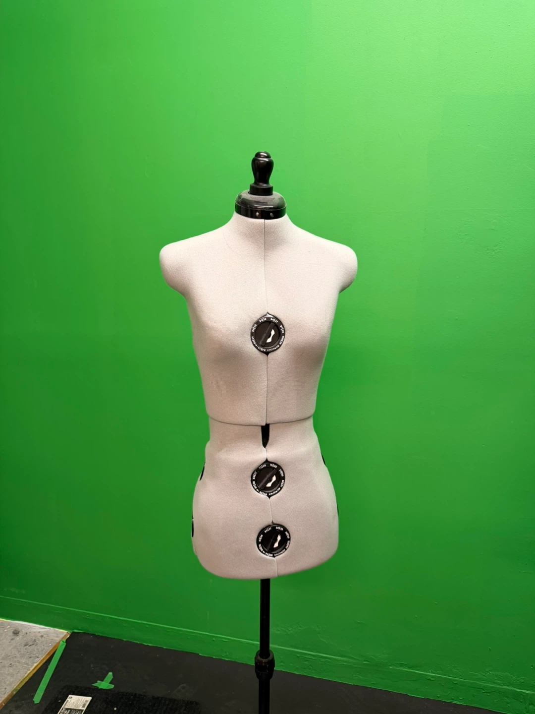 Adjustable Dress Form Mannequin (Men’s & Women’s) - photo 2