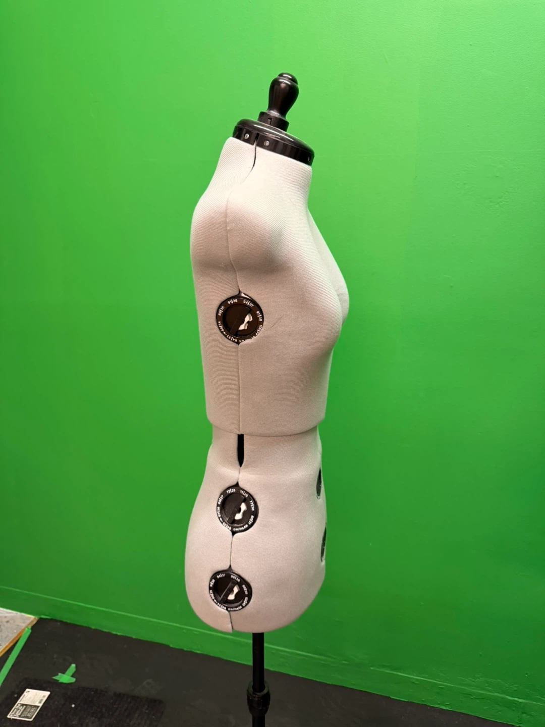 Adjustable Dress Form Mannequin (Men’s & Women’s) - photo 3
