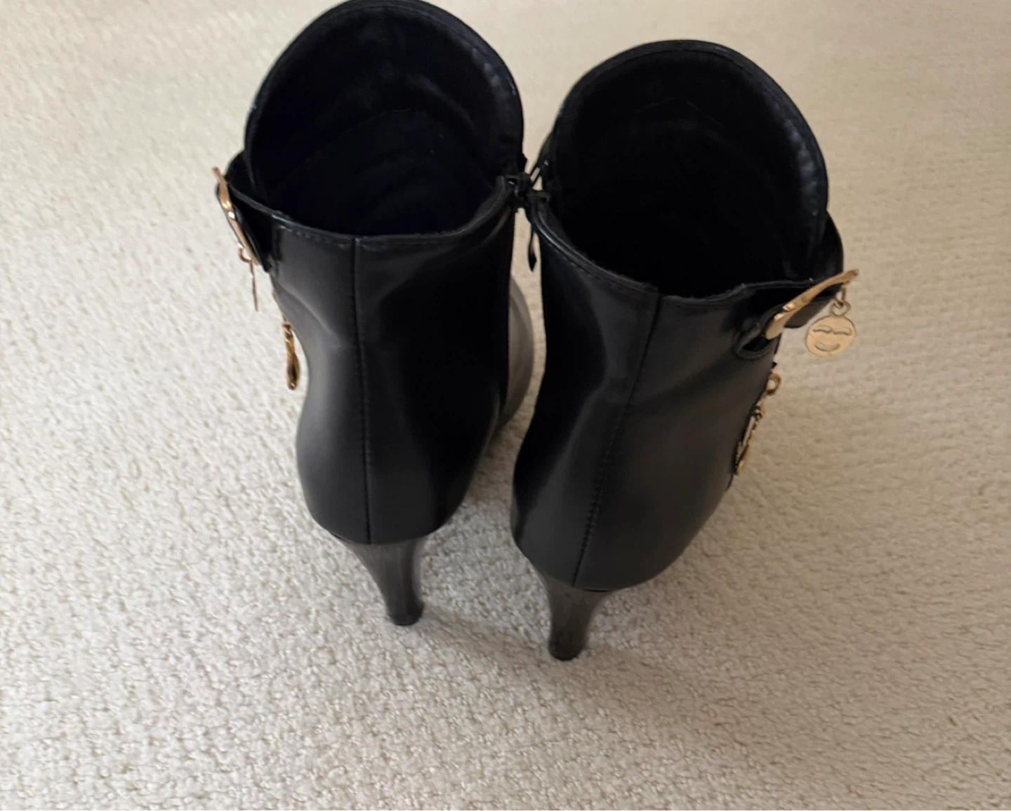 Black Heeled Ankle Boots - photo 3