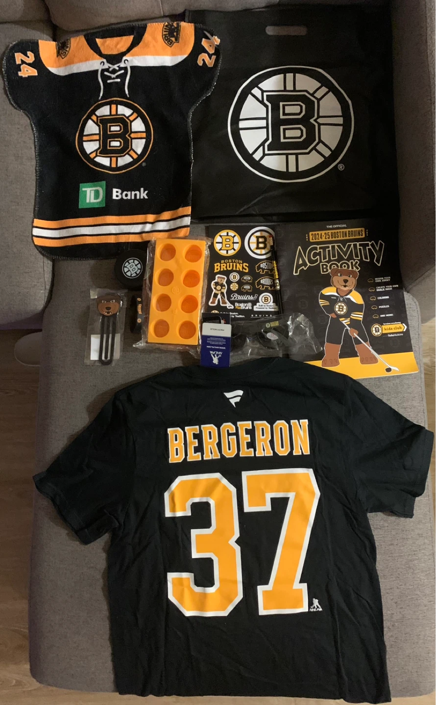 Boston Bruins Academy Kids Club pack 2024-25 season - photo 5