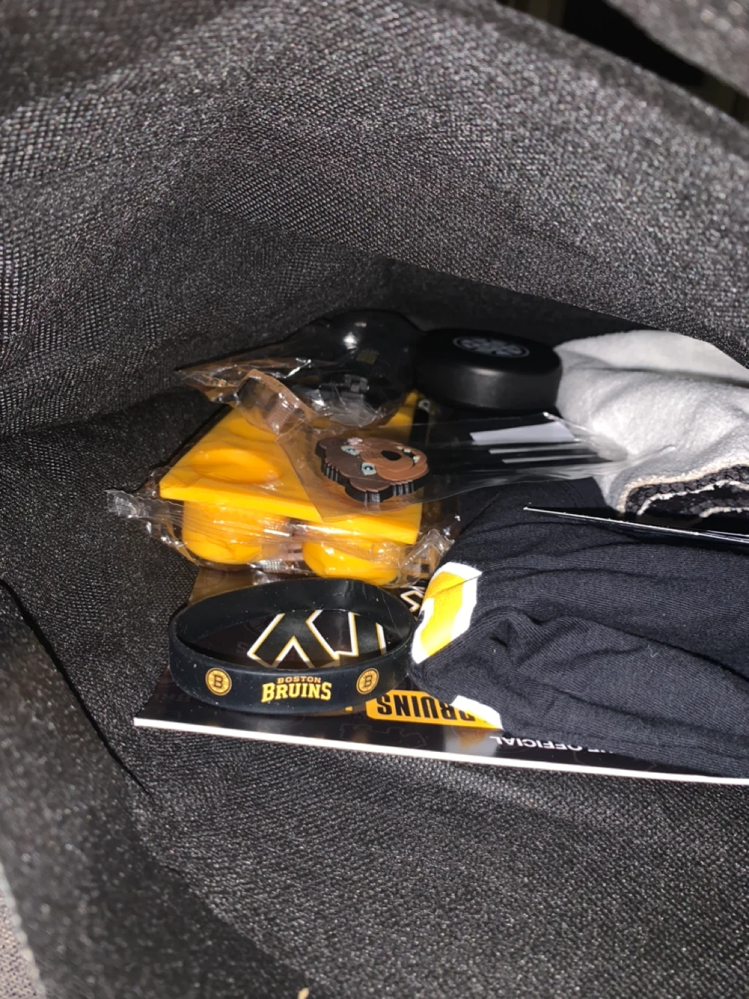 Boston Bruins Academy Kids Club pack 2024-25 season - photo 4