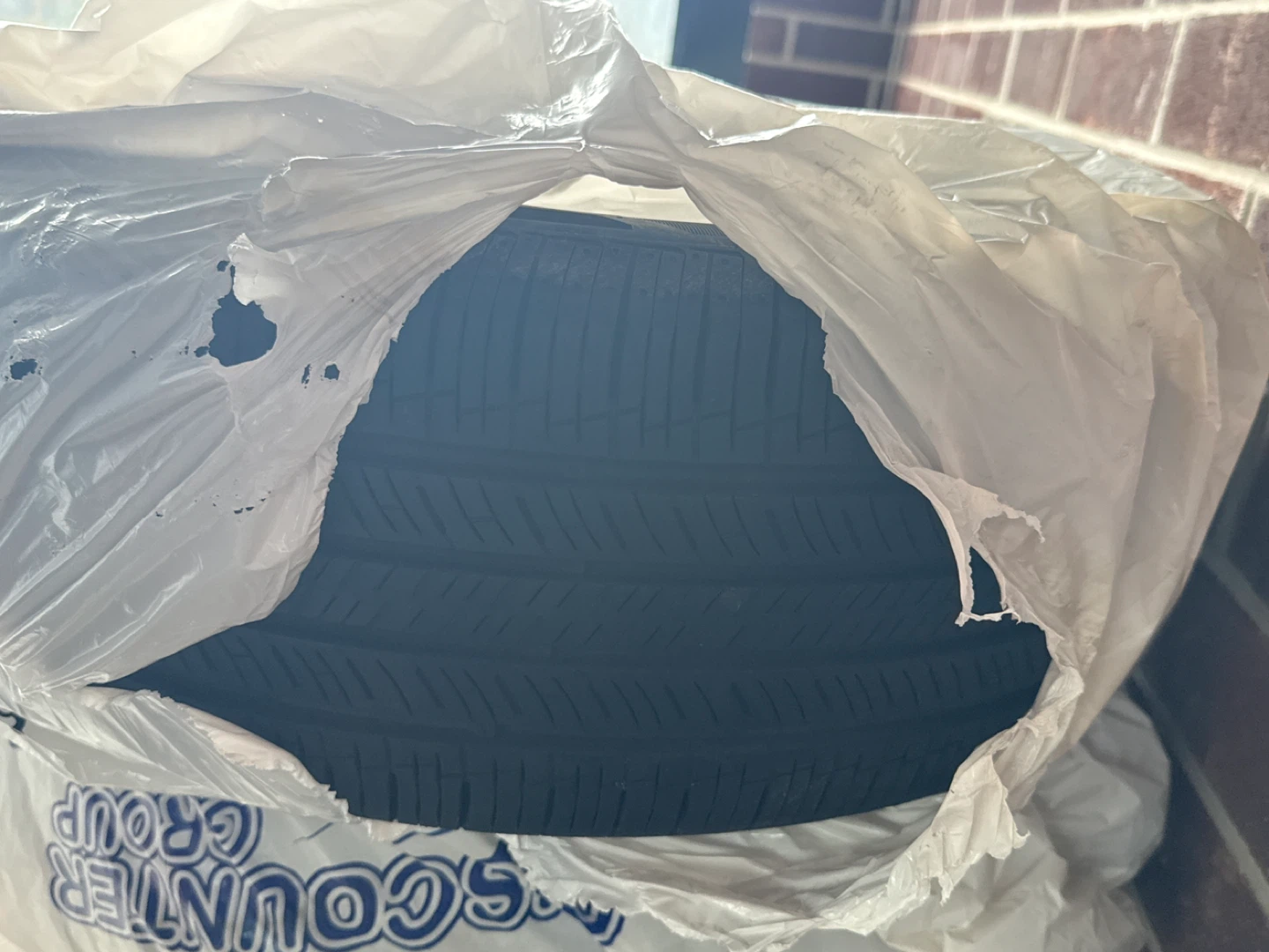 Set of 4 Used Tires 235/65R17 - photo 2