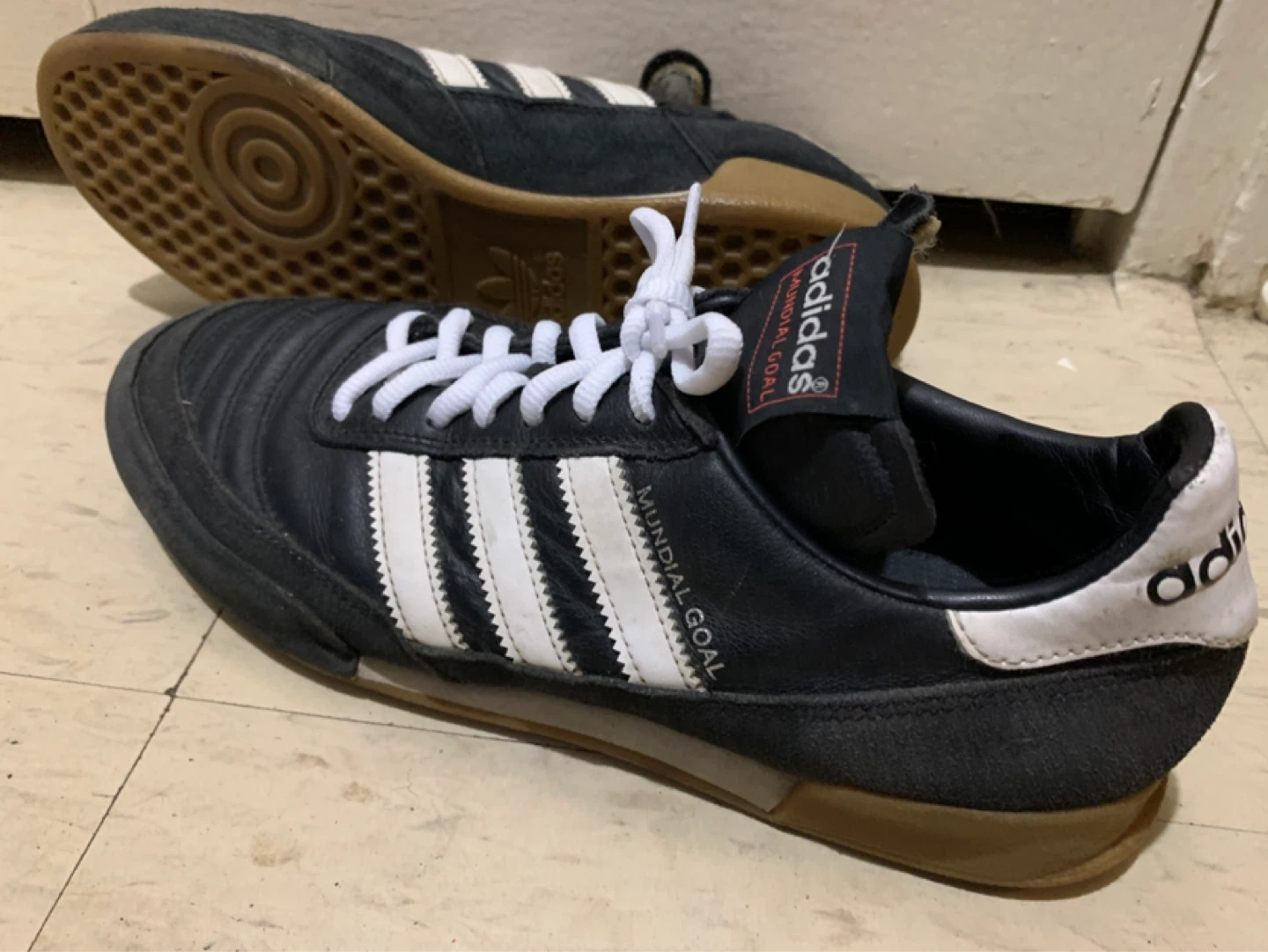 Adidas Mundial Goal Soccer Cleats - Black White
