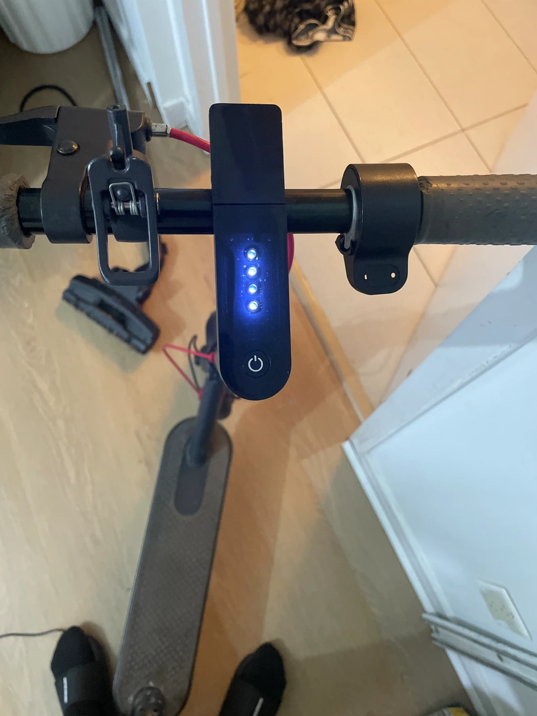 Xiaomi Mi Electric Scooter - photo 3