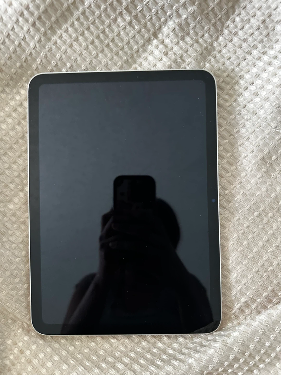 iPad/Apple Pencil/JETech Case ~ For Sale - photo 2