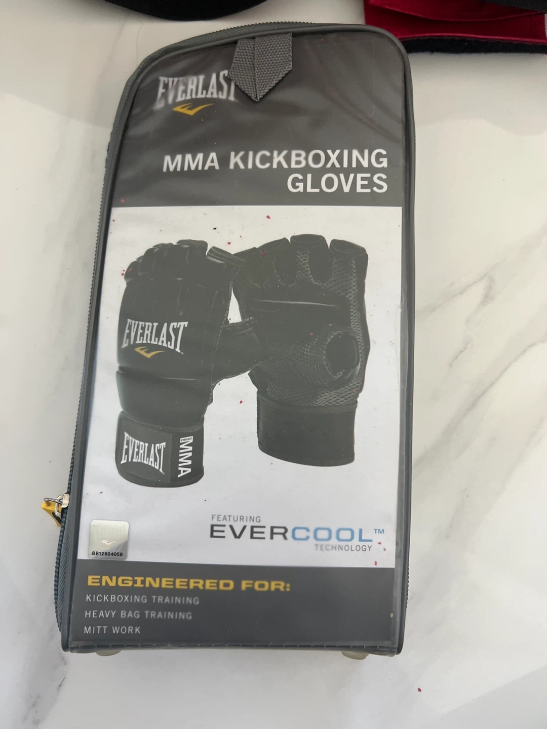 Everlast MMA Kickboxing Gloves