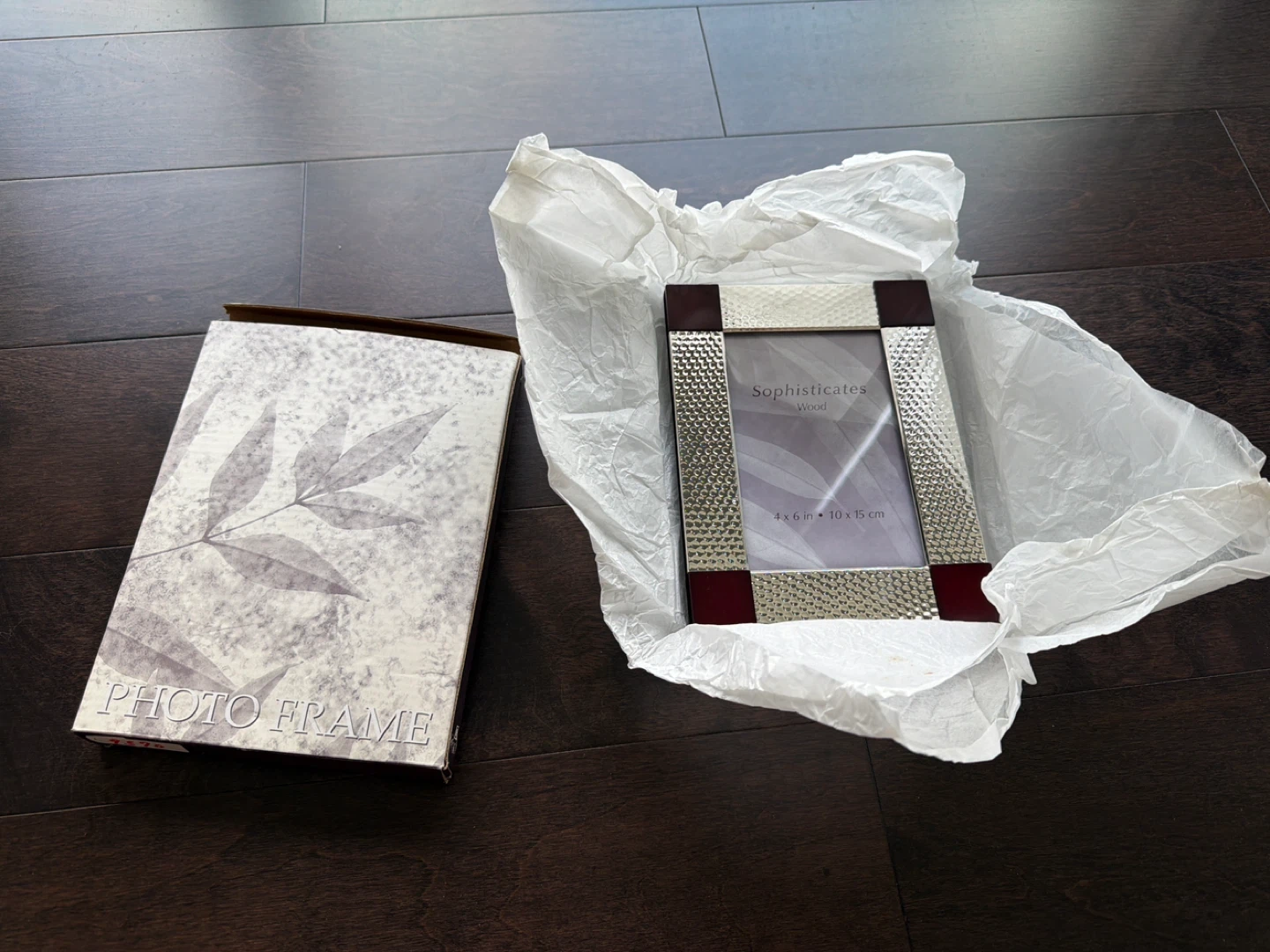 Sophisticates Wood Photo Frame 4x6 inches