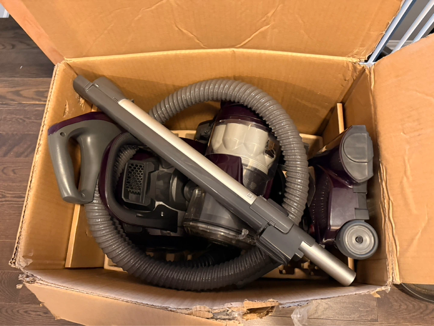 Kenmore 22614 Pet Friendly Vacuum Cleaner - photo 4