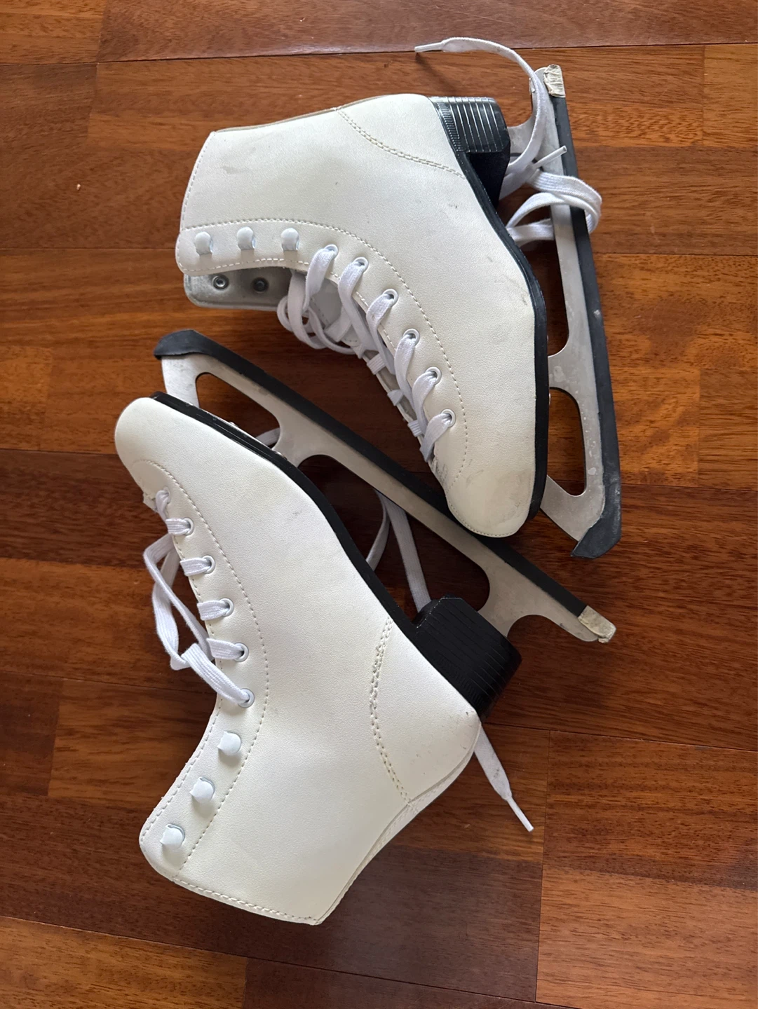 White Figure Skates - Size 39/40
