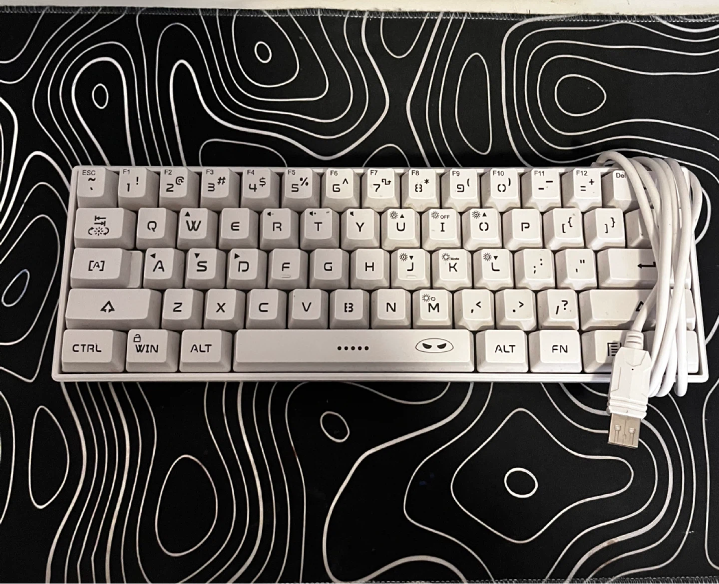 MageGee Mini 60% Gaming Keyboard - White
