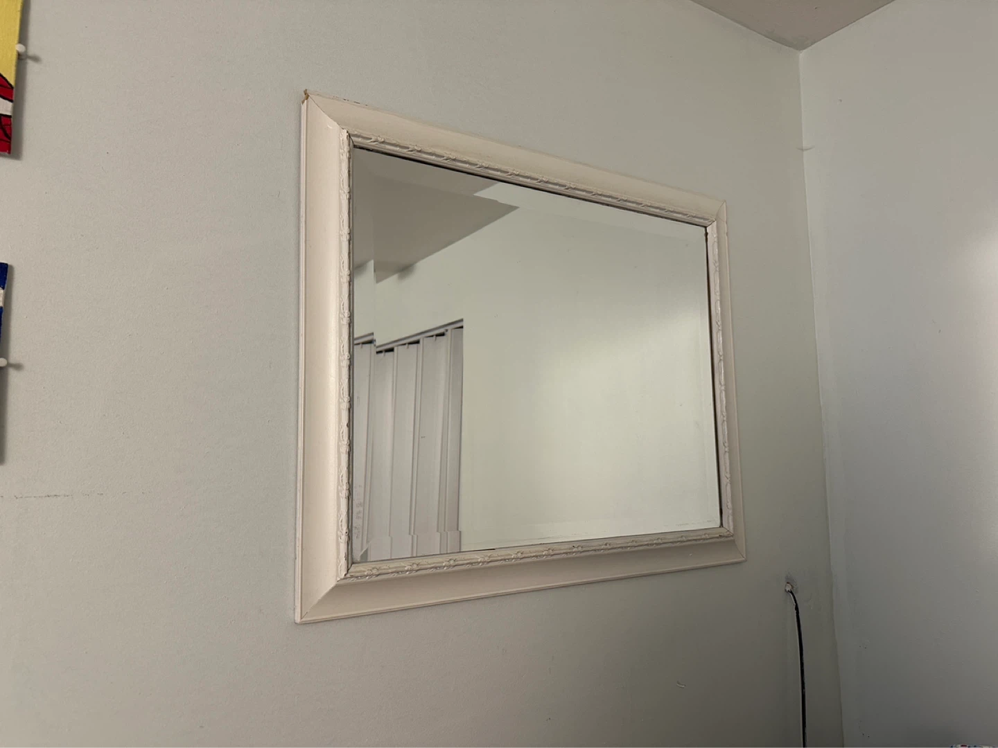 White Decorative Wall Mirror