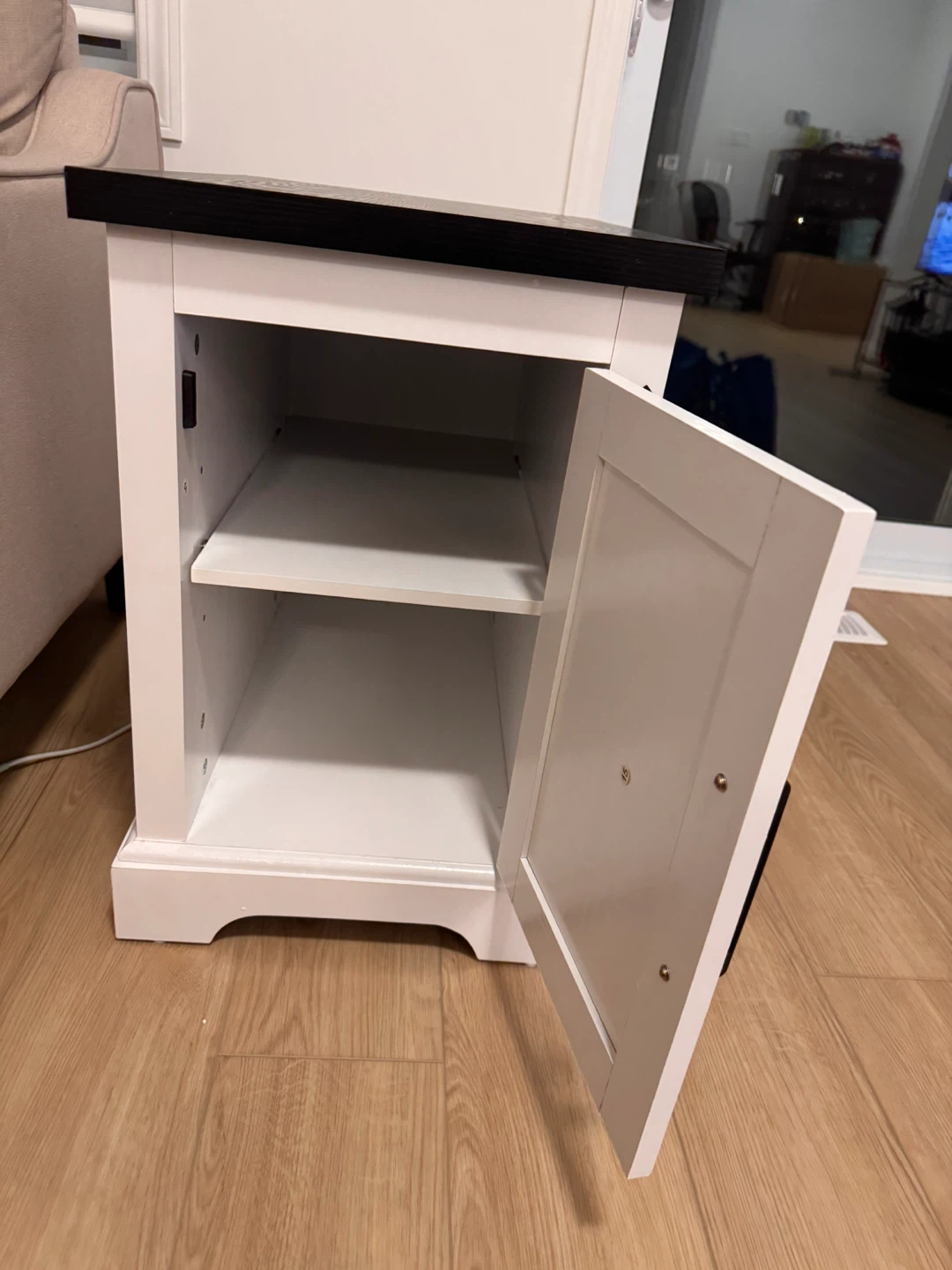 White and Black Farmhouse Style Accent Table - photo 3