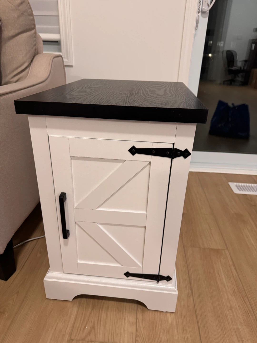 White and Black Farmhouse Style Accent Table