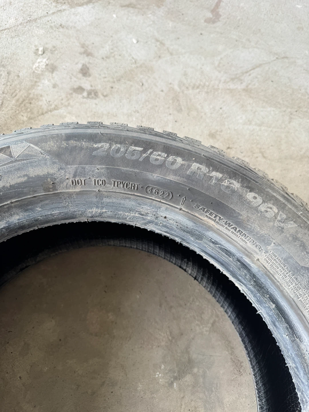 205/60 R16 all season tires - photo 4