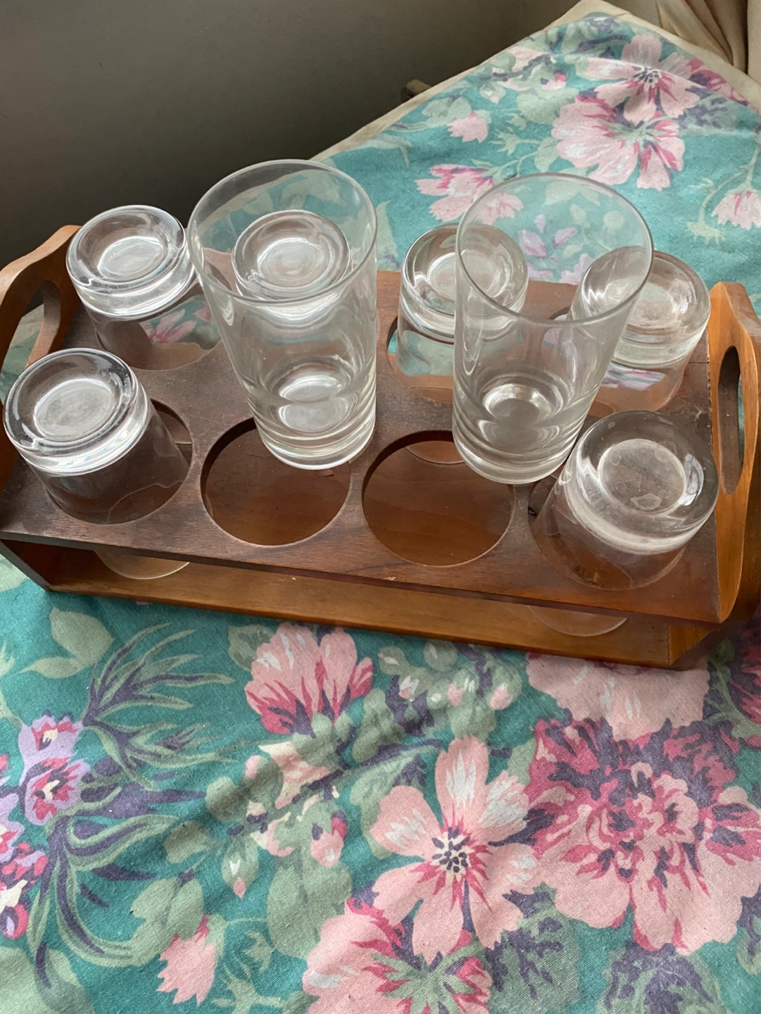 Set of 6 Glass Tumblers with Wooden Holder