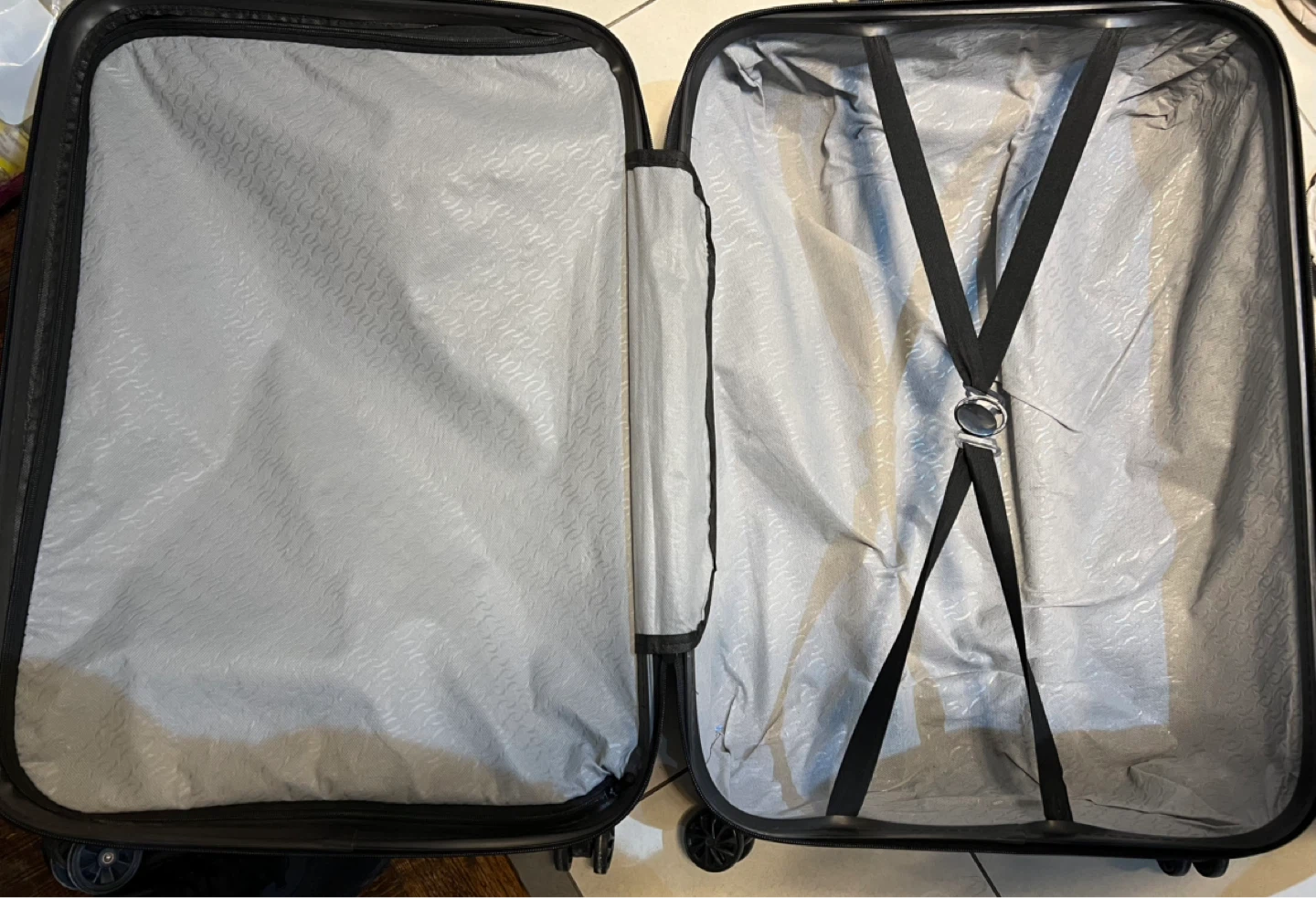 Gold Quilted Hardside Spinner Suitcase - photo 3