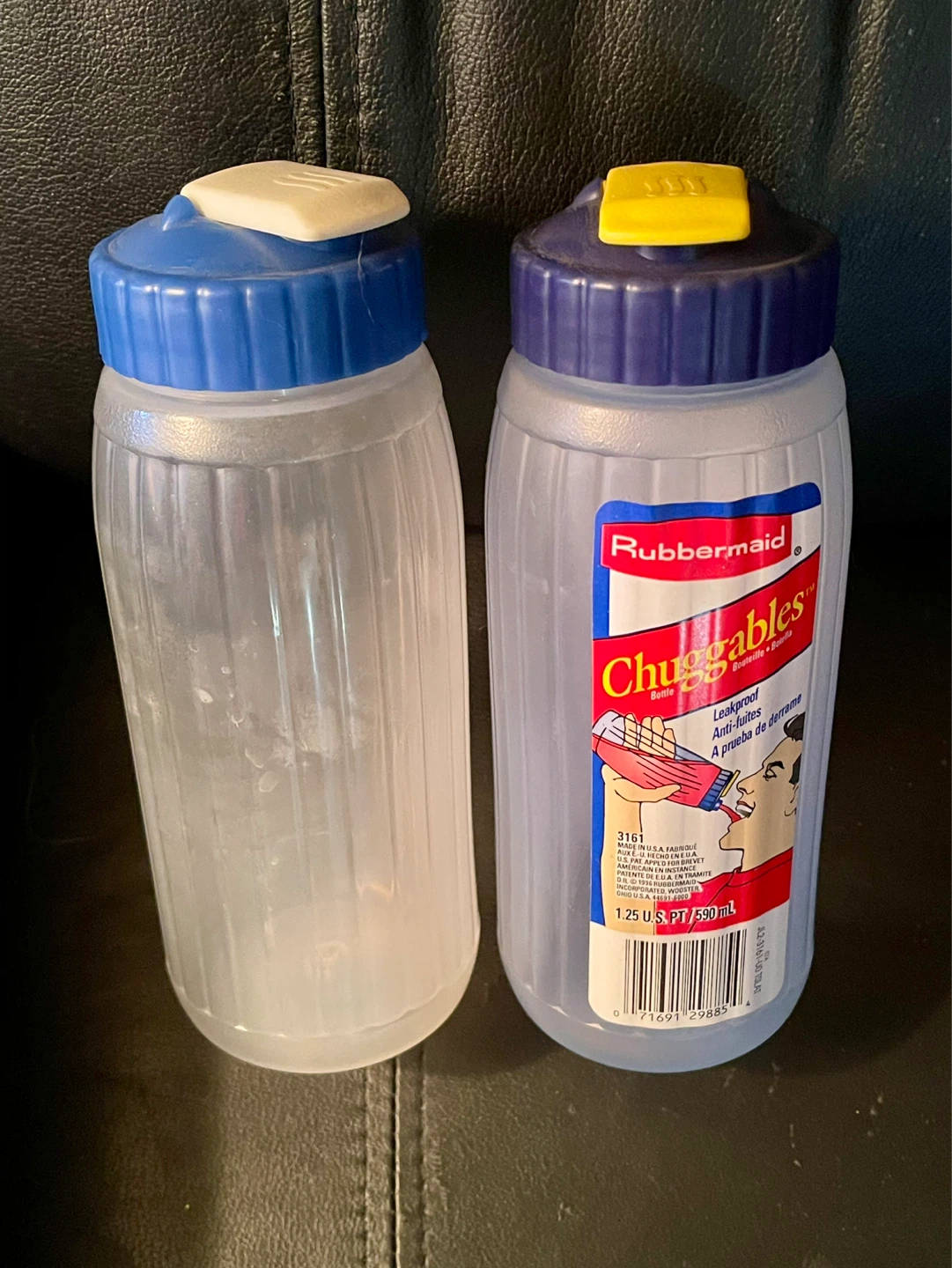2 Rubbermaid Chuggables Bottle - 590 mL