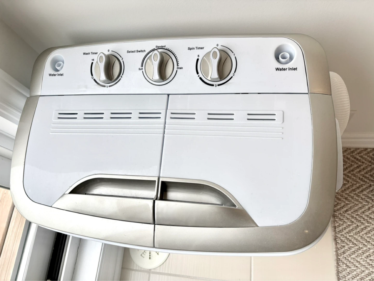 Giantex 13lbs Twin Tub Mini Washer/Dryer Combo - photo 2