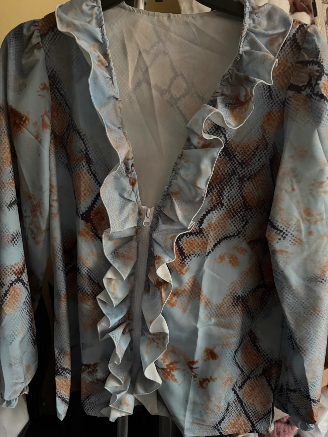 Ruffled Snakeskin Print Blouse - photo 5