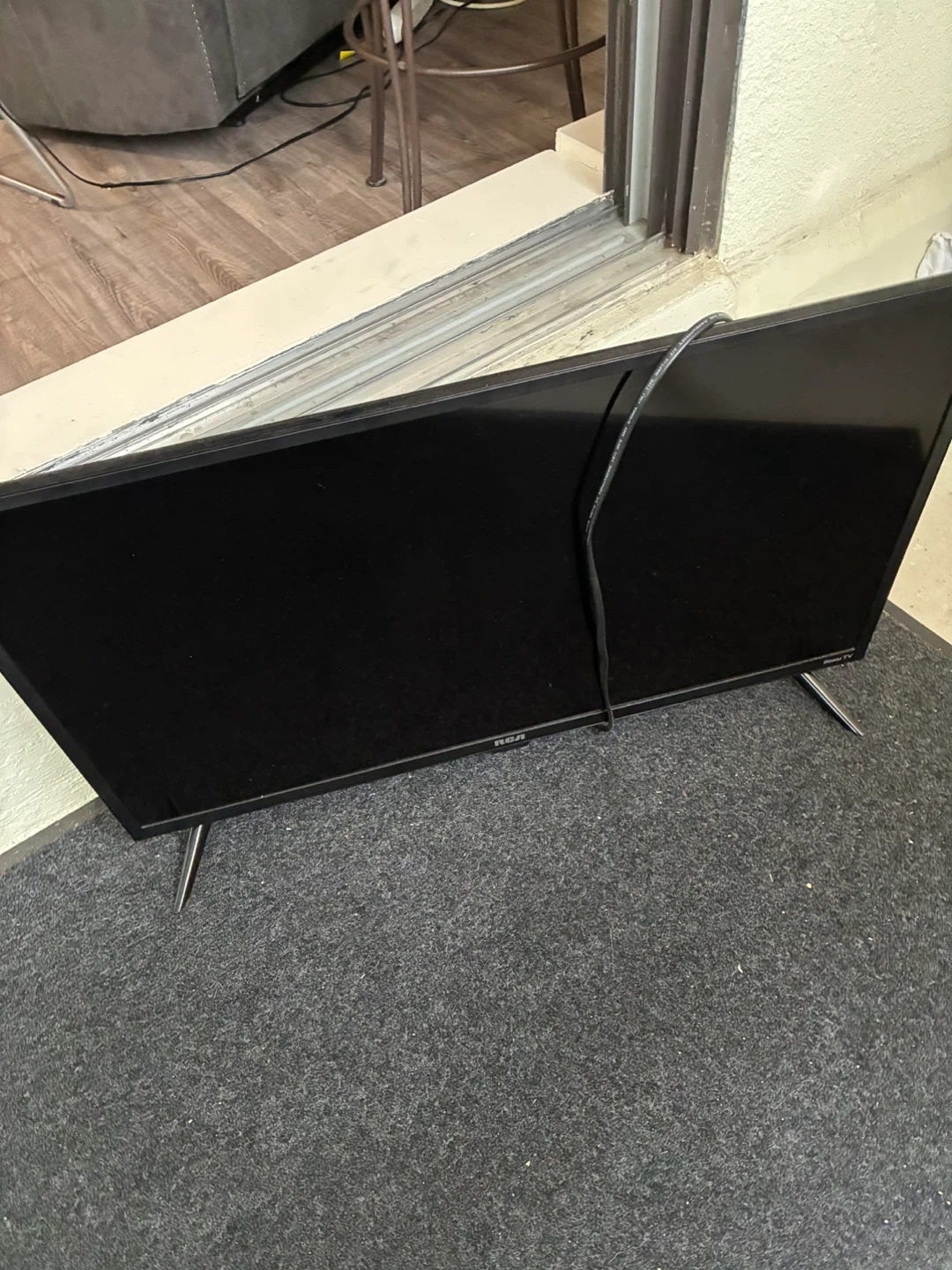 RCA 32" Smart TV