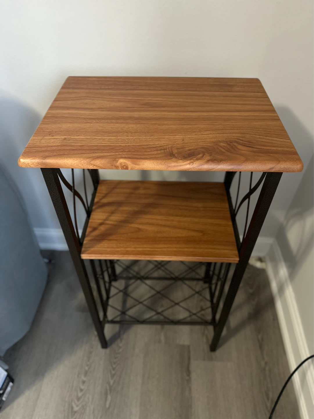 Elegant Wine Rack / Side Table - photo 2