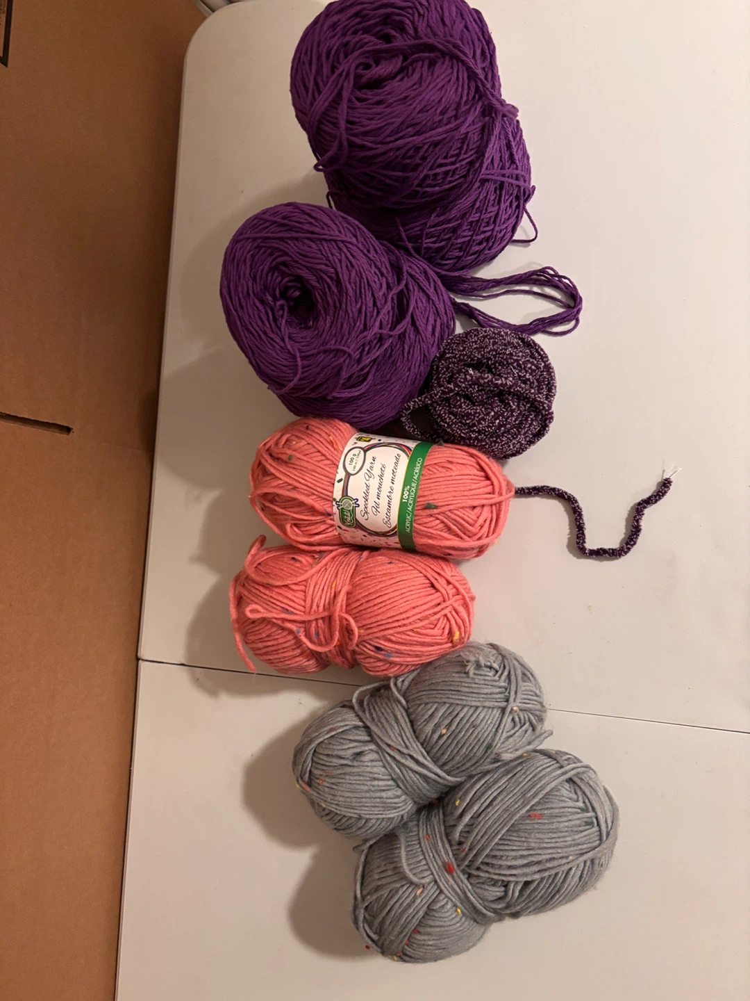 Yarn Lot: cotton and acrylic