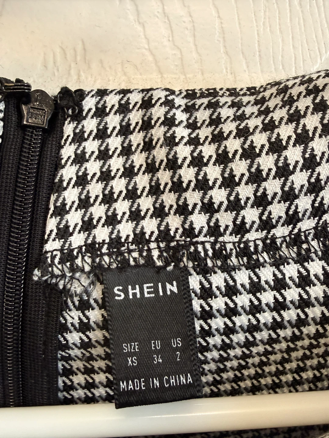 SHEIN Black and White Houndstooth Pleated Skirt Size XS - photo 4