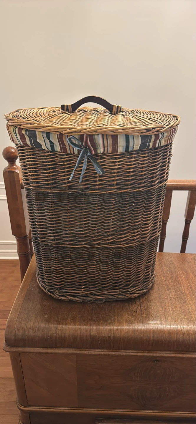 Wicker Laundry Hamper with Striped Liner