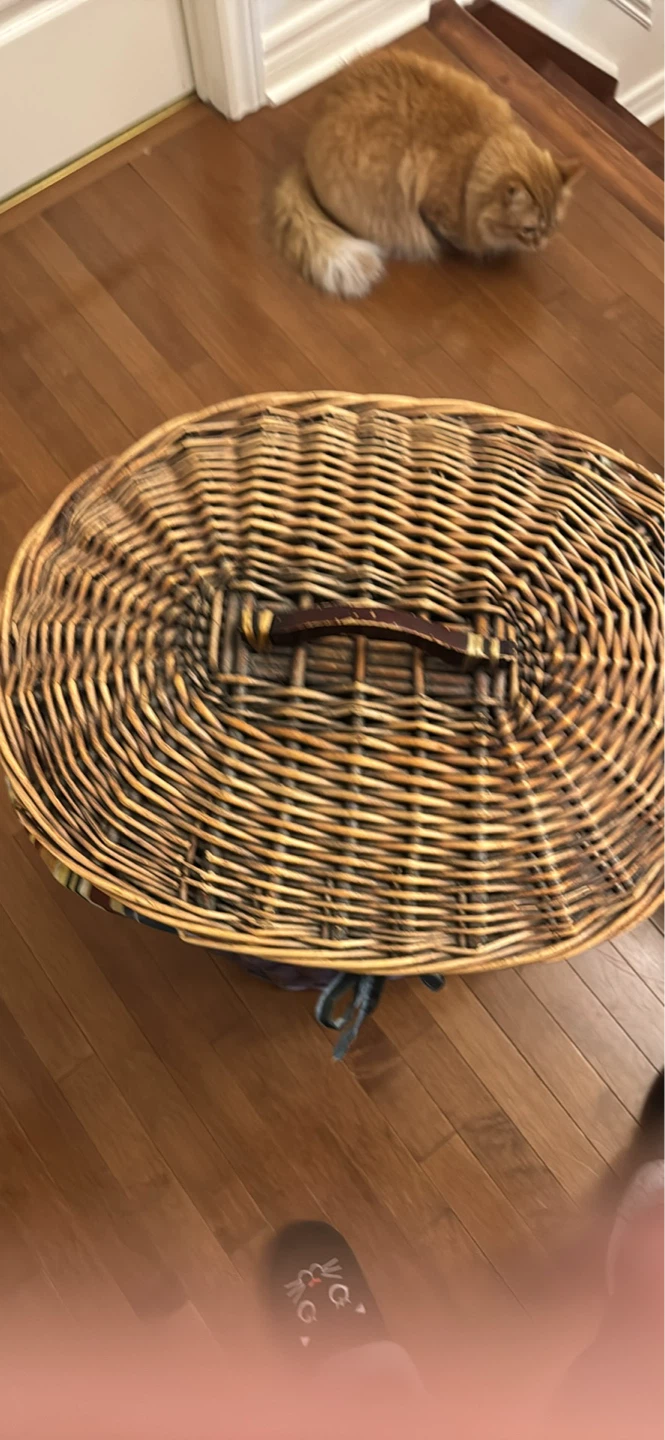 Wicker Laundry Hamper with Striped Liner - photo 5