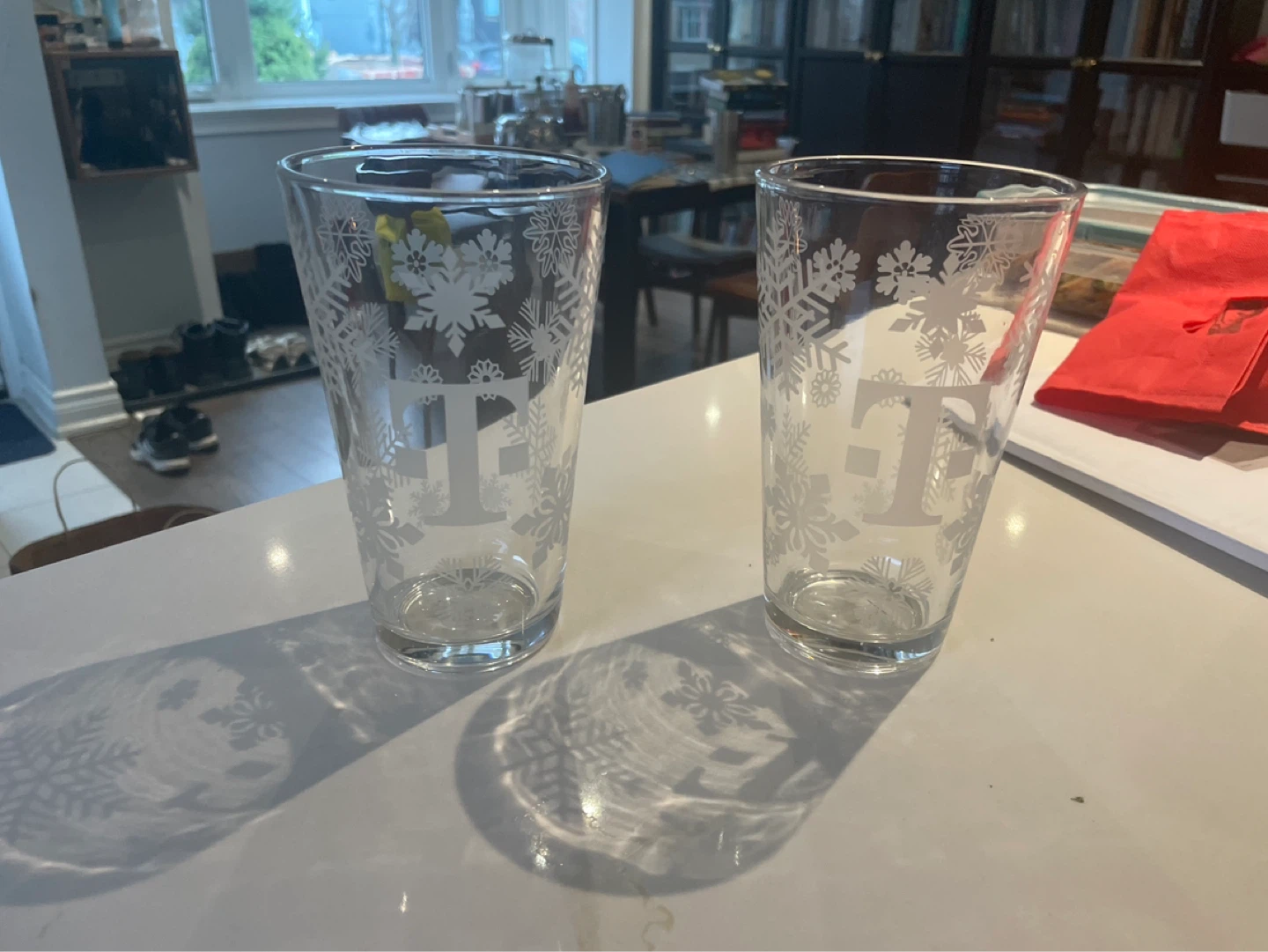 Set of 2 T-mobile Glasses