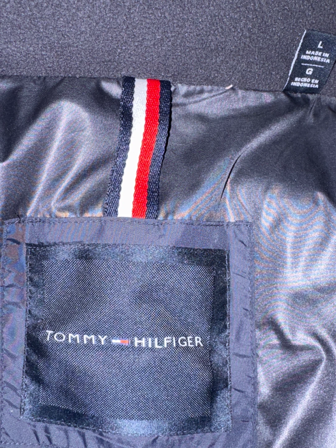 Size Large Tommy Hilfiger Puffer Jacket - photo 4