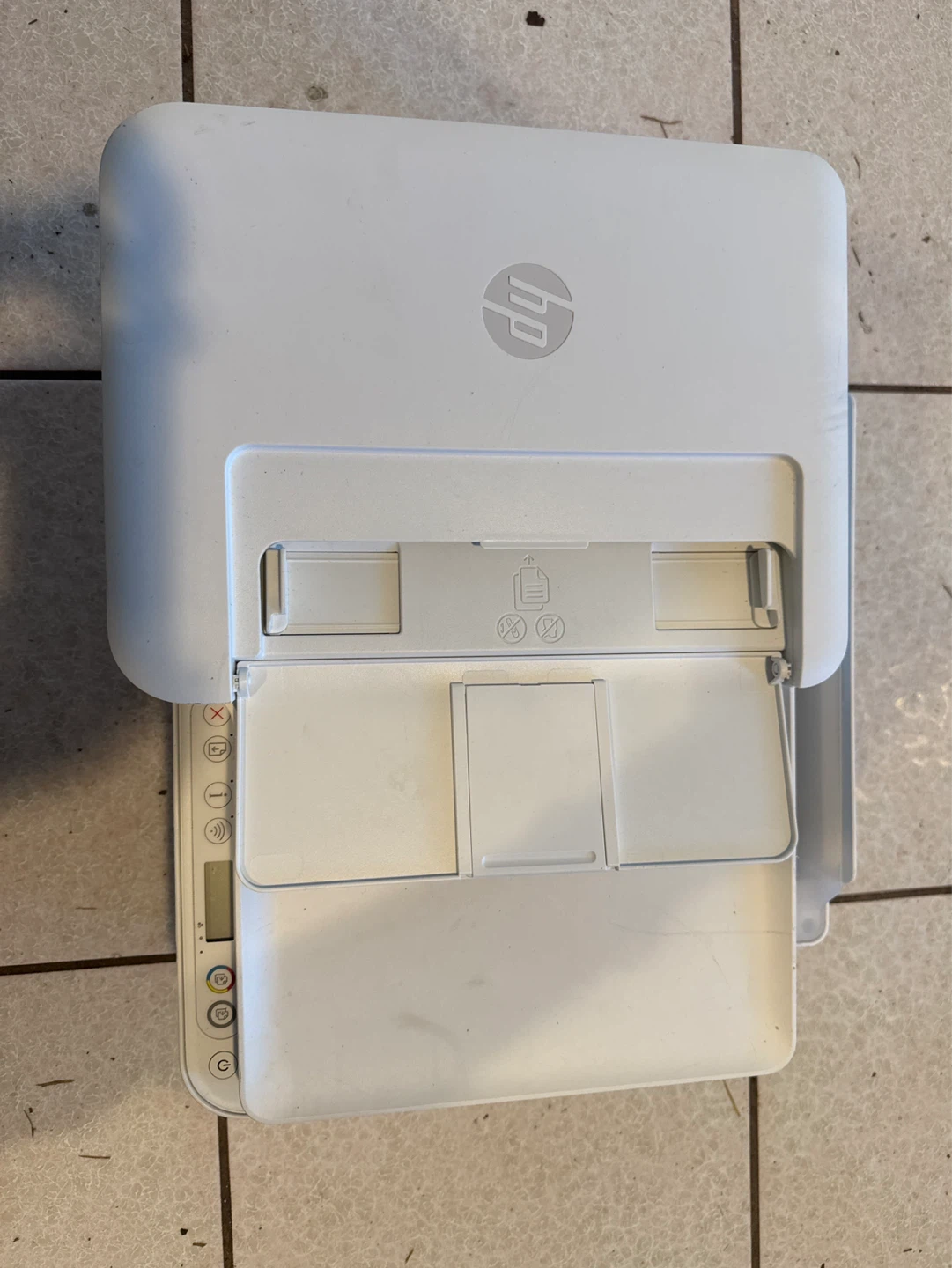 HP DeskJet 2700 All-in-One Printer - photo 3
