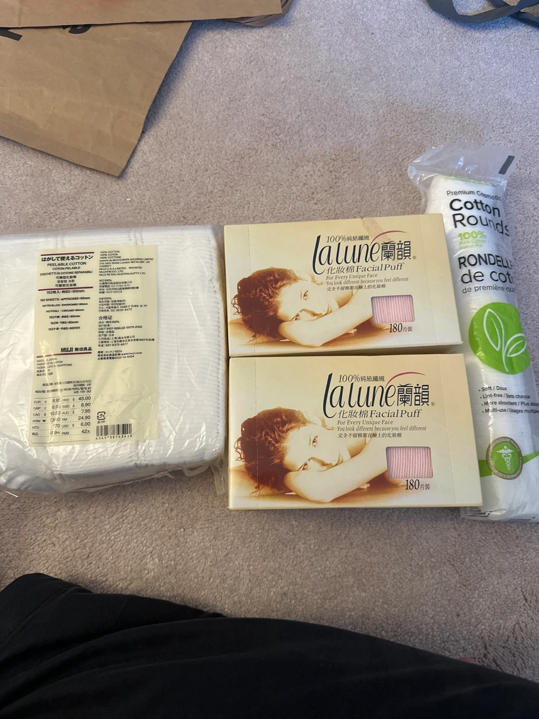 MUJI Peelable Cotton Pads & La Lune Facial Puffs