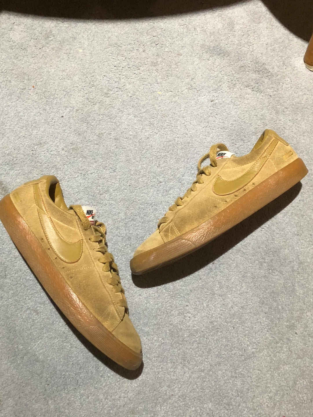 Nike SB x Supreme Blazer Low GT Sneakers