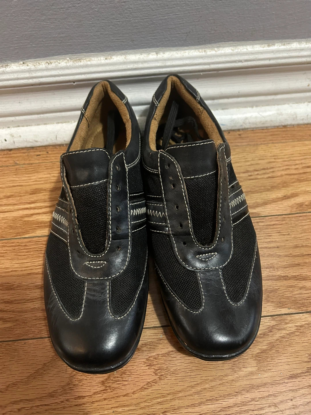 Brand New Size 6 Women Naturalizer Leather Slip-On Sneakers - photo 2