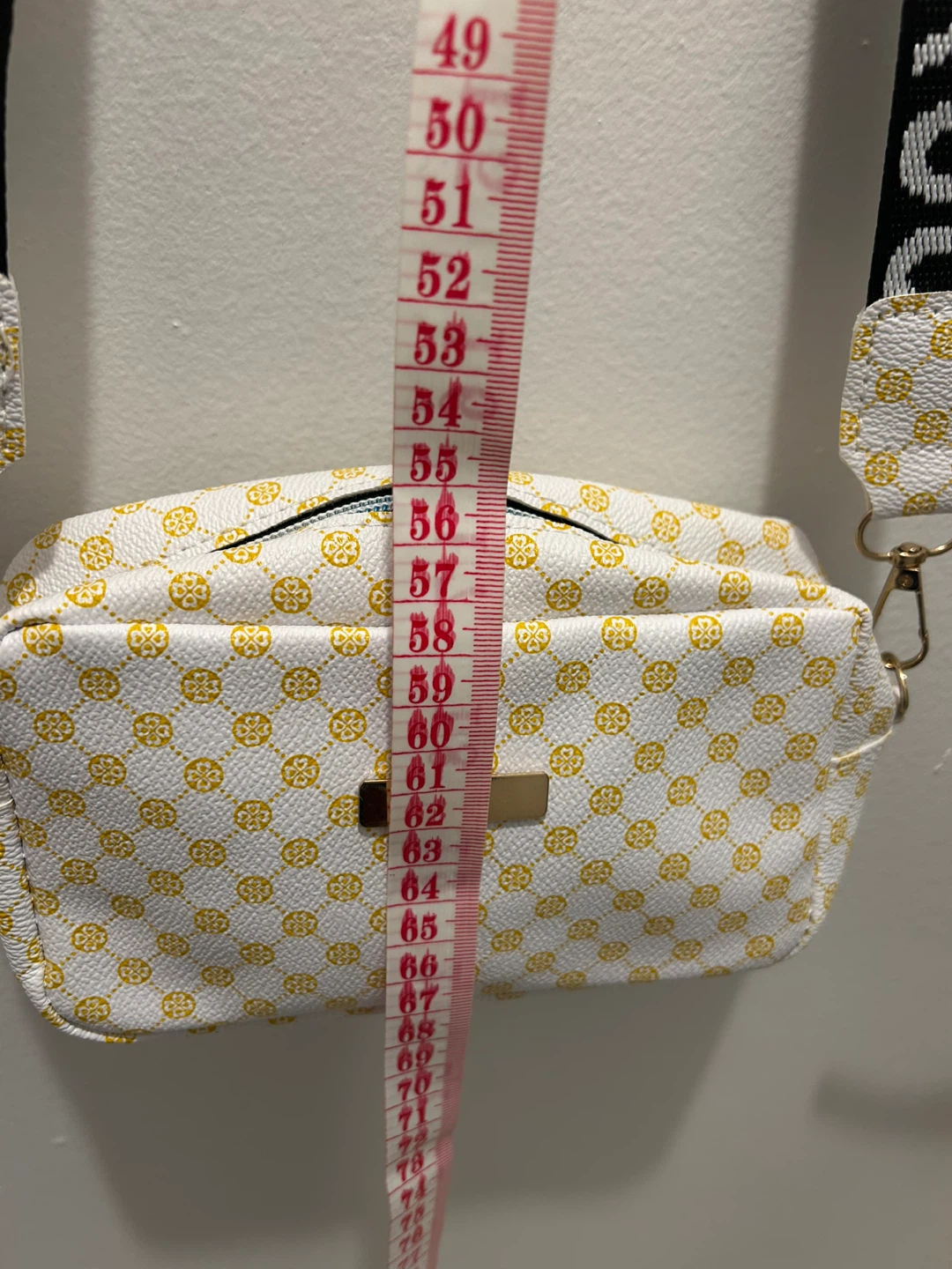White and Gold Pattern Crossbody Bag - photo 4