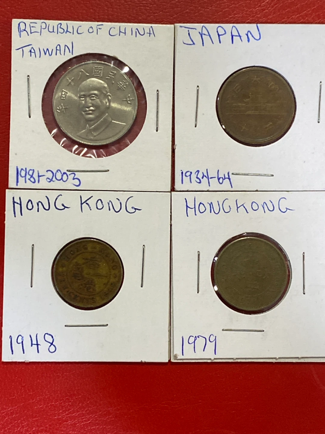 Collection of 4 International Coins - Taiwan, Japan, Hong Kong - photo 2