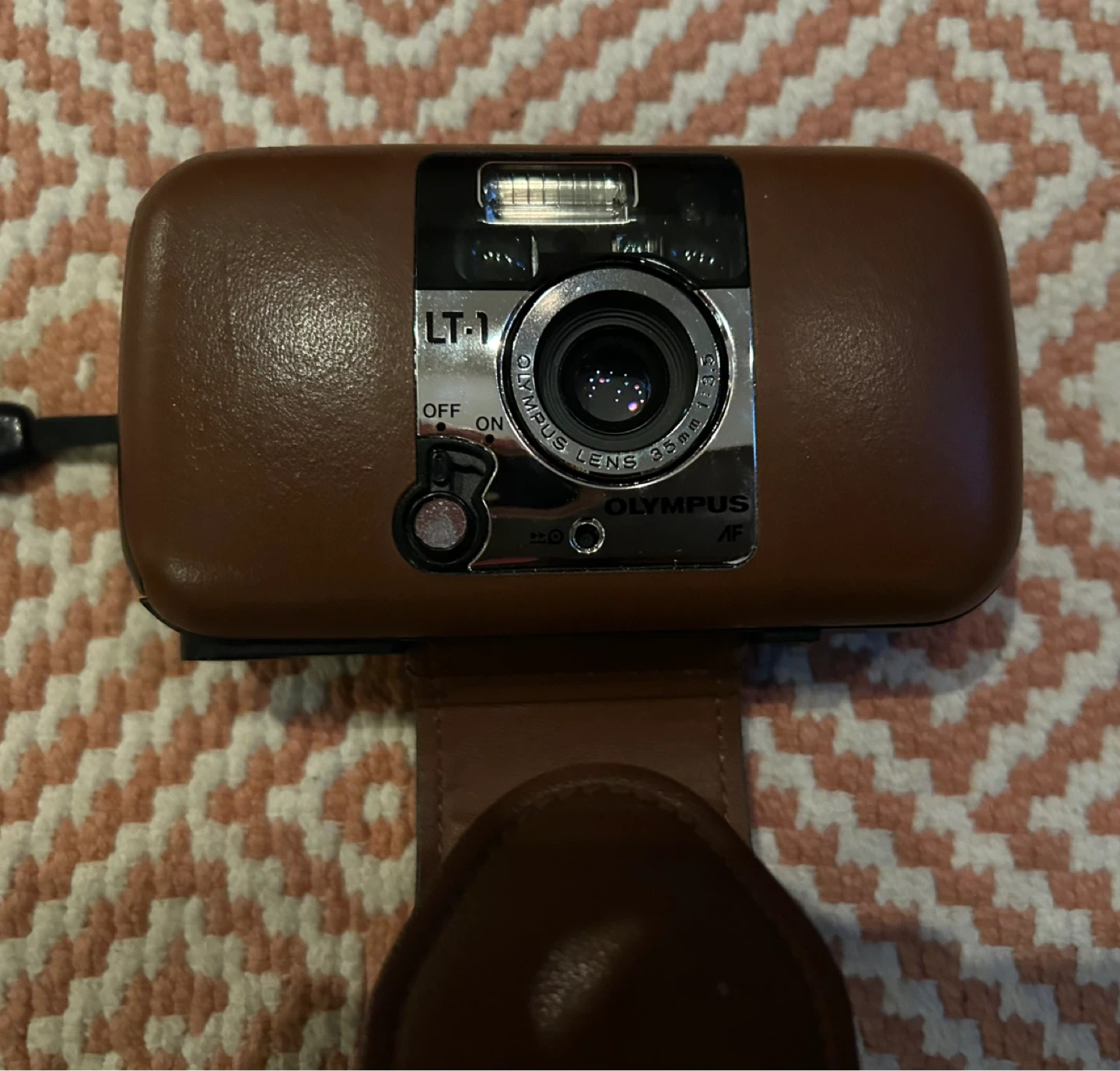 Olympus LT-1 35mm Film Camera - photo 2
