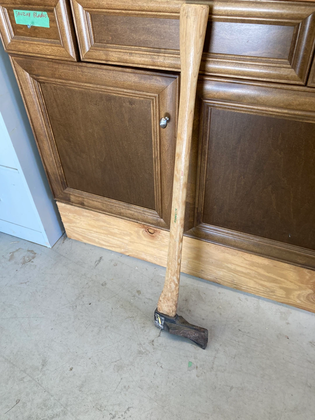 Axe splitting mal