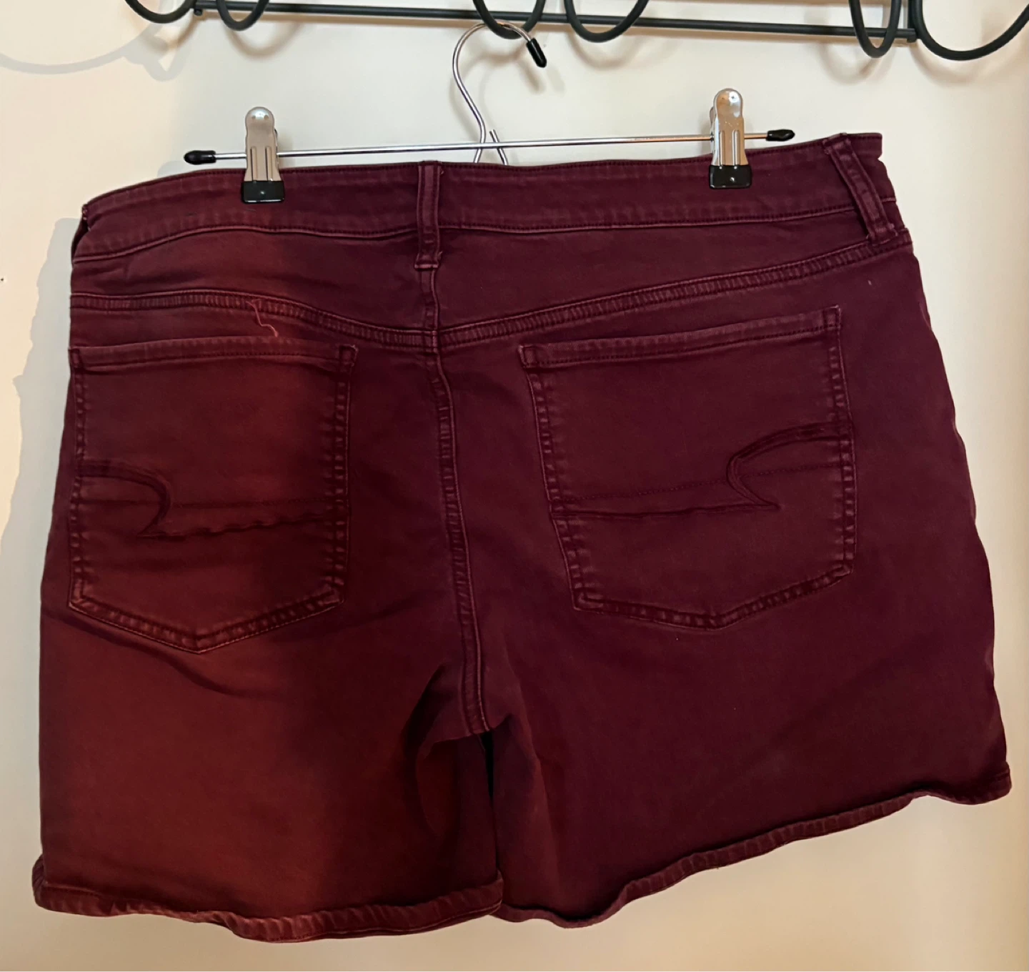 American Eagle Burgundy Denim Shorts - photo 2