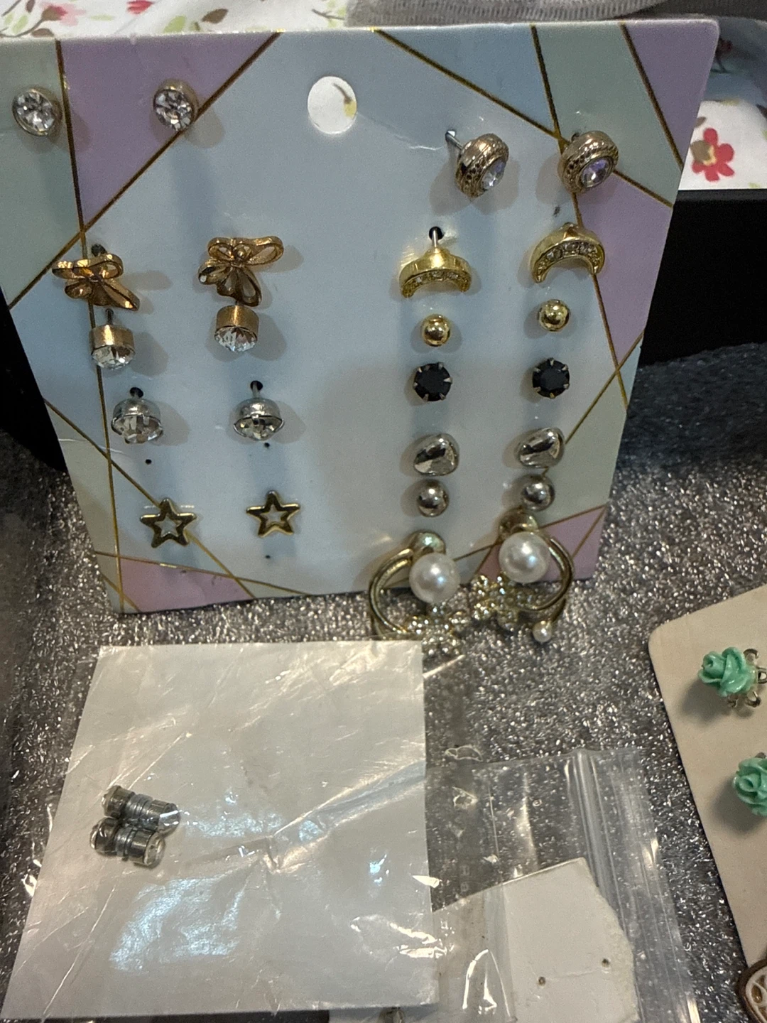 Assorted Fashion Earrings Set - photo 2