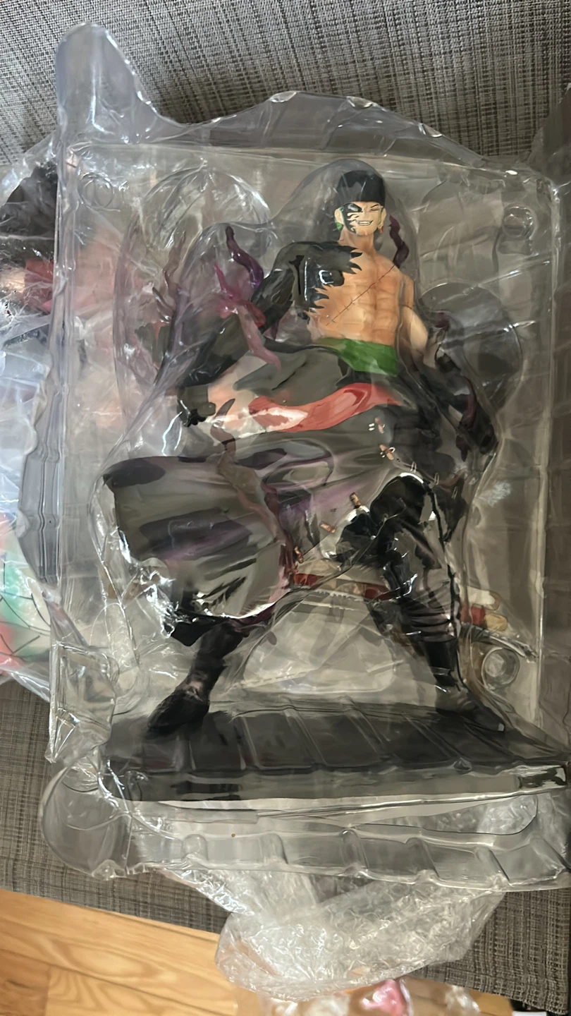 Anime Action Figures Bundle - photo 4