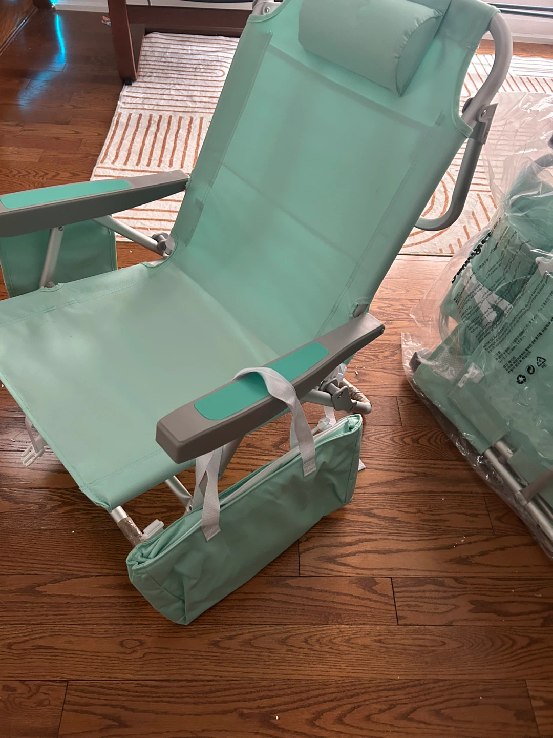 SunnyFeel Beach Chair with Removable Cooler Bag - photo 5