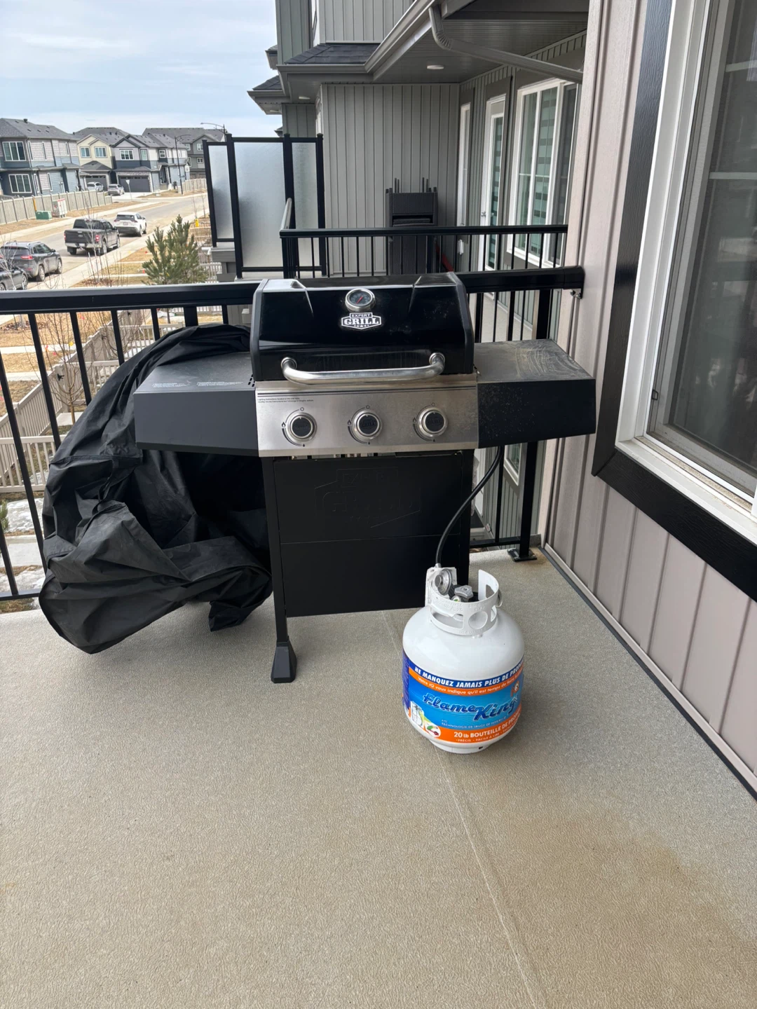 Expert Grill 3-Burner Propane BBQ
