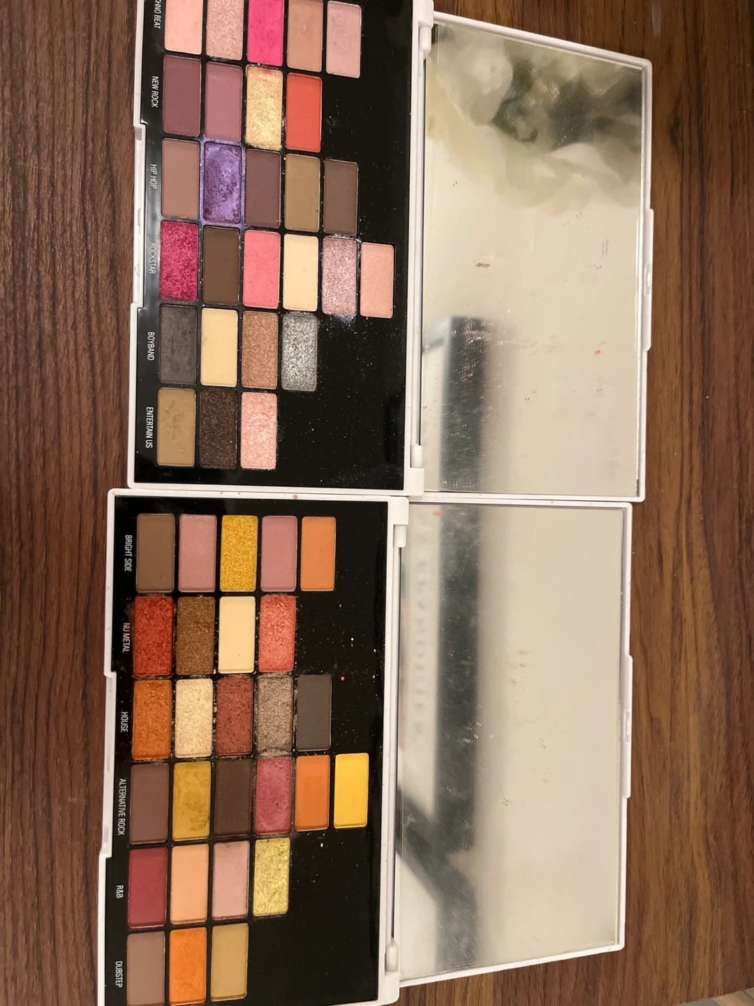 Revolution Makeup Palettes - photo 2