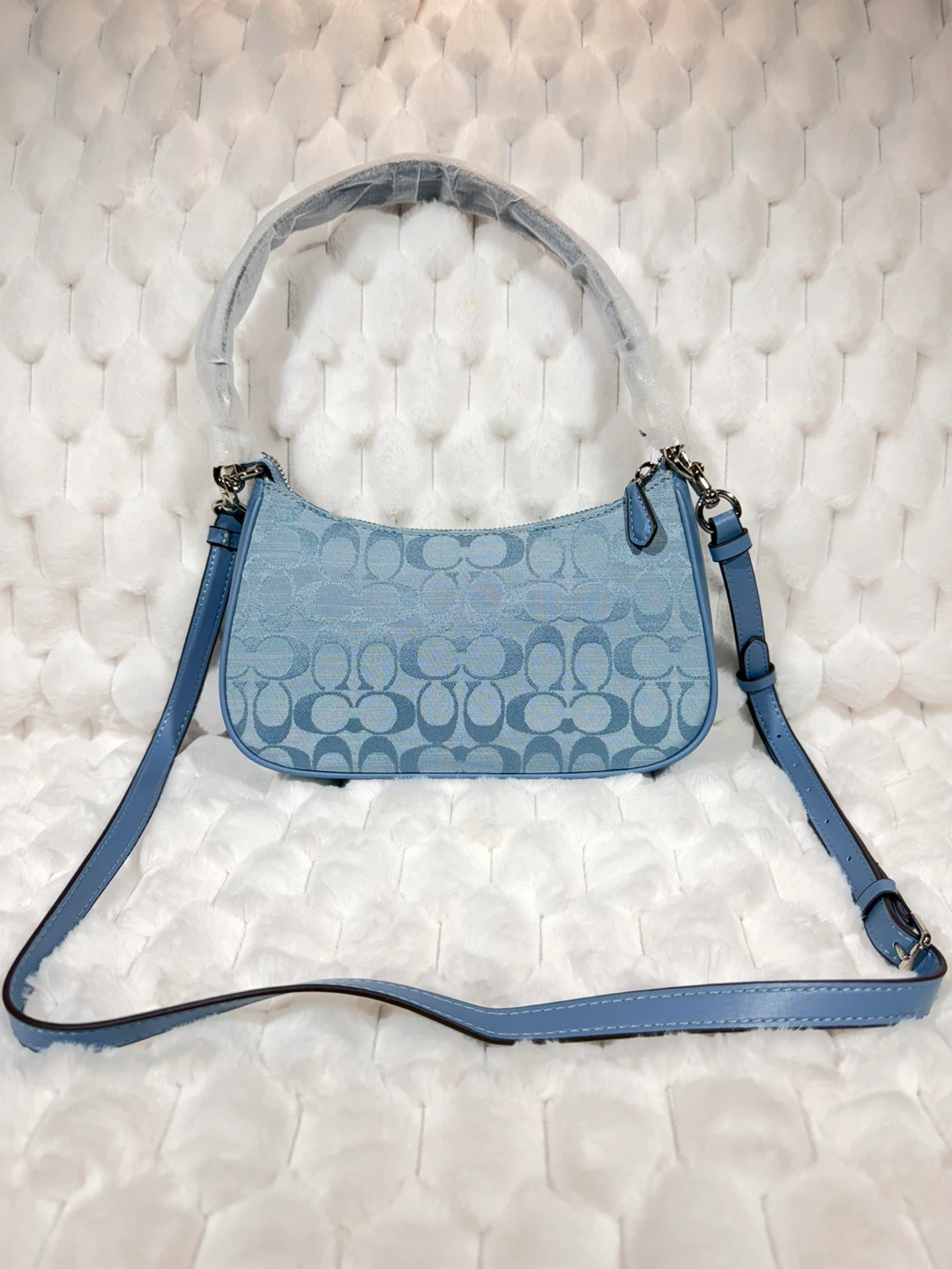 🔥 Coach Teri Shoulder Bag | Baby Blue ✨ - photo 2